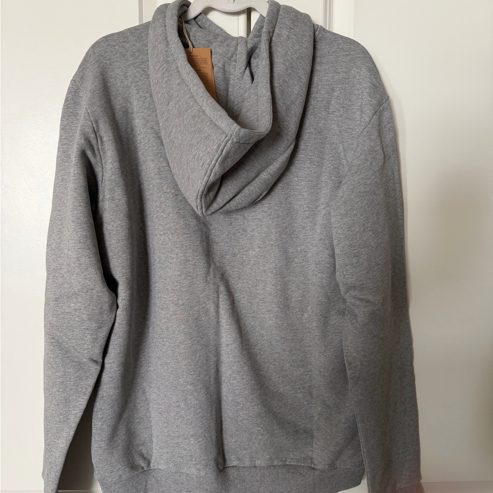 BNWT Fjallraven Gray Hoodie with Red Logo - Picture 2 of 4
